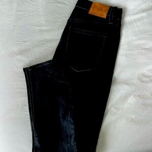 Denim forum black jeans. Size 28 and 28 L style is yoko high rise slim